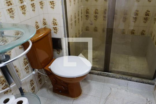 Banheiro Social de apartamento à venda com 2 quartos, 54m² em Taquara, Rio de Janeiro
