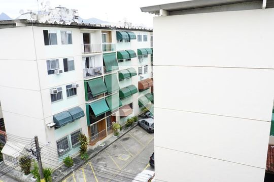 Vista - Varanda Sala de apartamento à venda com 2 quartos, 54m² em Taquara, Rio de Janeiro