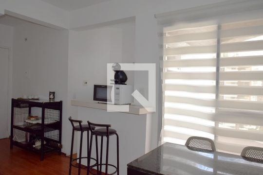 Sala de apartamento à venda com 1 quarto, 47m² em Vila Mariana, São Paulo
