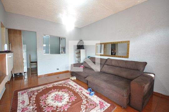 Sala 01 de casa à venda com 5 quartos, 150m² em Vila Medeiros, São Paulo