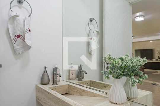 Lavabo de casa à venda com 3 quartos, 400m² em Jardim da Saúde, São Paulo