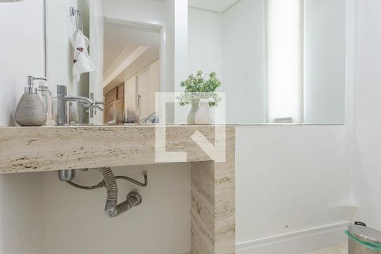 Lavabo de casa à venda com 3 quartos, 400m² em Jardim da Saúde, São Paulo