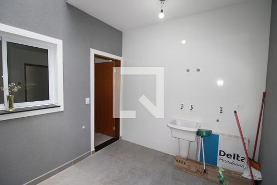 Área de Serviço de casa à venda com 3 quartos, 105m² em Vila Vitorio Mazzei, São Paulo