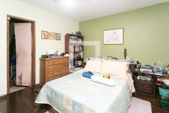 Quarto 1 de casa à venda com 3 quartos, 528m² em Jardim Botânico, Porto Alegre