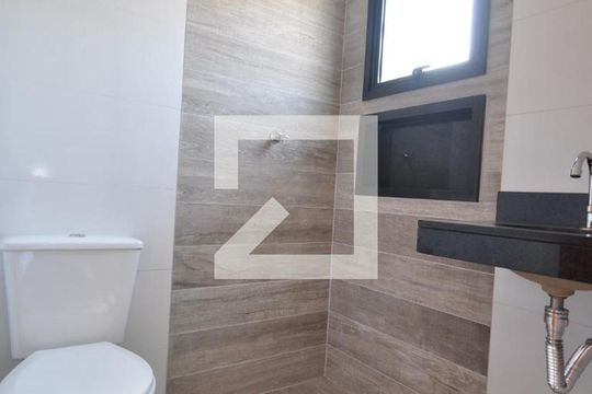 Banheiro do Quarto Suíte de casa à venda com 3 quartos, 119m² em Vila Mazzei, São Paulo