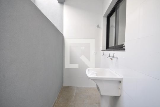 Área de Serviço de casa à venda com 3 quartos, 119m² em Vila Mazzei, São Paulo
