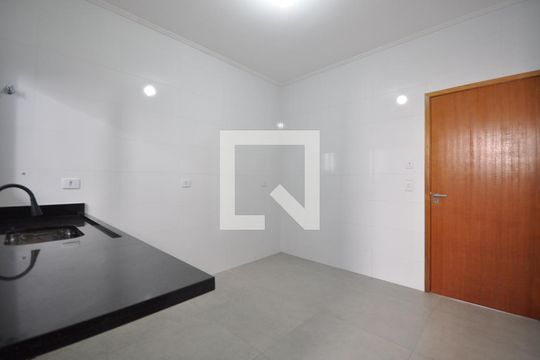 Cozinha de casa à venda com 3 quartos, 119m² em Vila Mazzei, São Paulo