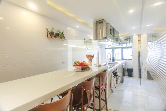 Cozinha de apartamento para alugar com 3 quartos, 100m² em Vila Formosa, São Paulo