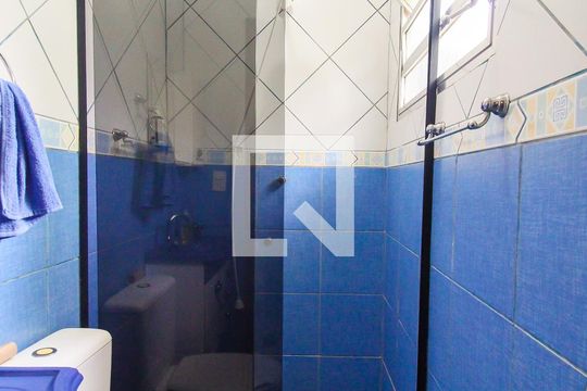 Banheiro da Suíte 1 de casa à venda com 3 quartos, 180m² em Limoeiro, São Paulo