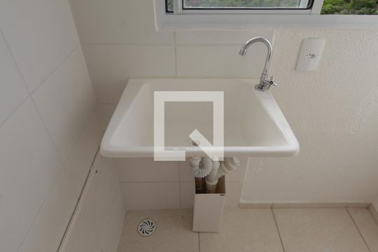 Sala e Cozinha de apartamento para alugar com 2 quartos, 43m² em Jardim dos Comerciários, Belo Horizonte