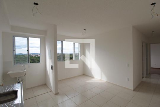 Apartamento para alugar com 2 quartos, 43m² em Jardim dos Comerciários, Belo Horizonte