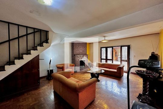 Casa à venda com 3 quartos, 189m² em Brooklin, São Paulo