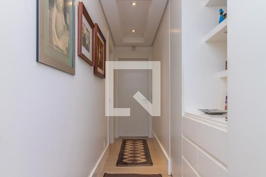 Apartamento à venda com 3 quartos, 705m² em Bela Vista, Porto Alegre