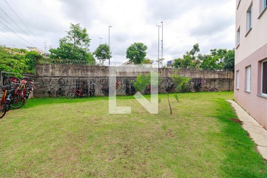 Bicicletário de apartamento à venda com 2 quartos, 43m² em Jardim Vergueiro, São Paulo