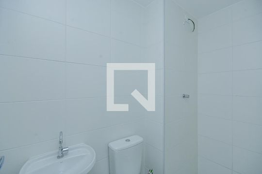 Banheiro de apartamento para alugar com 2 quartos, 32m² em Socorro, São Paulo