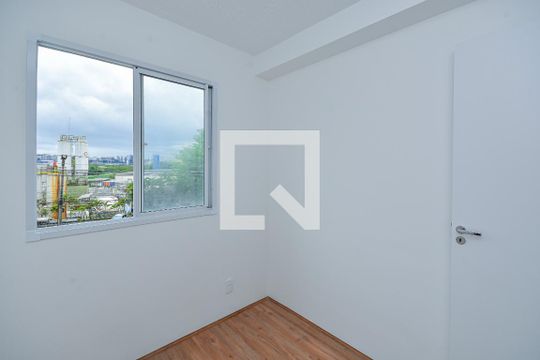 Quarto 1 de apartamento para alugar com 2 quartos, 32m² em Socorro, São Paulo