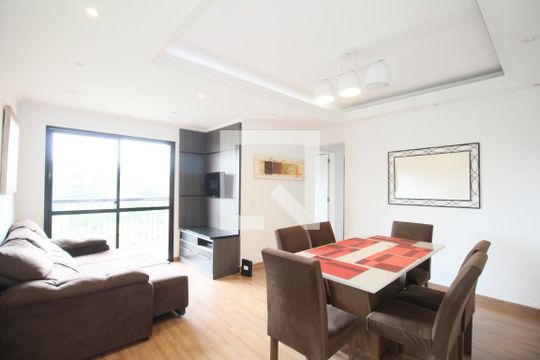 Apartamento para alugar com 3 quartos, 75m² em Jardim Vazani, São Paulo