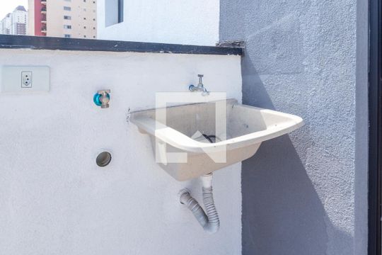 Área de Serviço de apartamento à venda com 3 quartos, 70m² em Vila Carrão, São Paulo