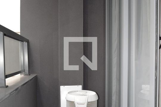 Varanda de kitnet/studio à venda com 1 quarto, 22m² em Jardim Paulista, São Paulo