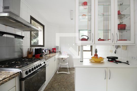 Cozinha - Armários de apartamento para alugar com 3 quartos, 286m² em Jardim Fonte do Morumbi, São Paulo