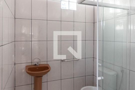 Banheiro de casa para alugar com 1 quarto, 60m² em Vila Isabel, Rio de Janeiro