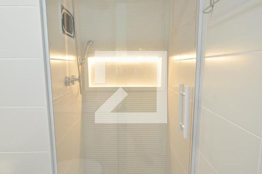 Banheiro de apartamento à venda com 1 quarto, 28m² em Tucuruvi, São Paulo