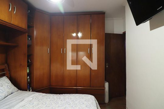 Quarto 1 de apartamento para alugar com 3 quartos, 68m² em Baeta Neves, São Bernardo do Campo