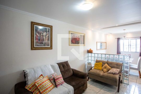 Casa à venda com 3 quartos, 158m² em Casa Grande, Diadema
