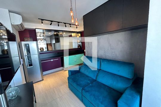 Sala/Cozinha de apartamento à venda com 1 quarto, 36m² em Barra Funda, São Paulo