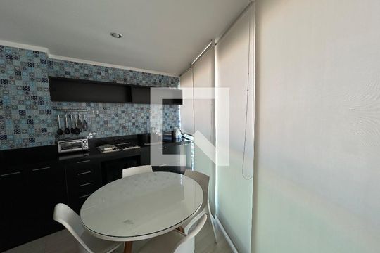 Varanda gourmet de apartamento à venda com 1 quarto, 36m² em Barra Funda, São Paulo