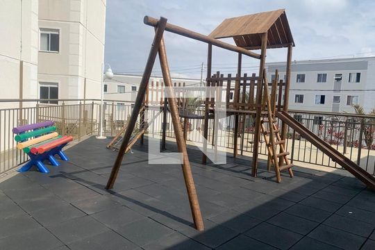 Playground de apartamento para alugar com 2 quartos, 44m² em Chacaras Reunidas Santa Terezinha, Contagem