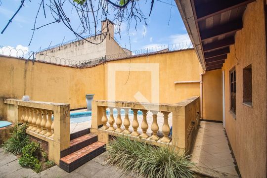 Área comum - Piscina de casa à venda com 3 quartos, 193m² em Jardim Botânico, Porto Alegre