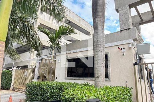 Fachada de apartamento à venda com 2 quartos, 52m² em Utinga, Santo André
