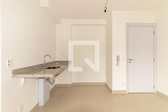 Cozinha de kitnet/studio à venda com 1 quarto, 41m² em Planalto Paulista, São Paulo