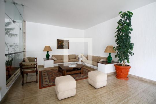 Hall Social de apartamento à venda com 3 quartos, 148m² em Pinheiros, São Paulo