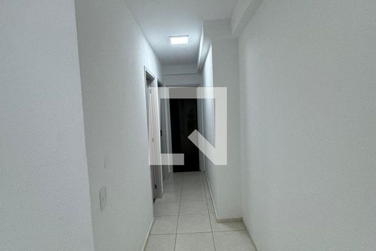 Corredor de apartamento à venda com 2 quartos, 55m² em Jk, Contagem