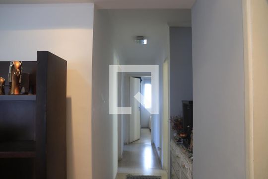 Corredor de apartamento à venda com 3 quartos, 110m² em Vila da Saúde, São Paulo