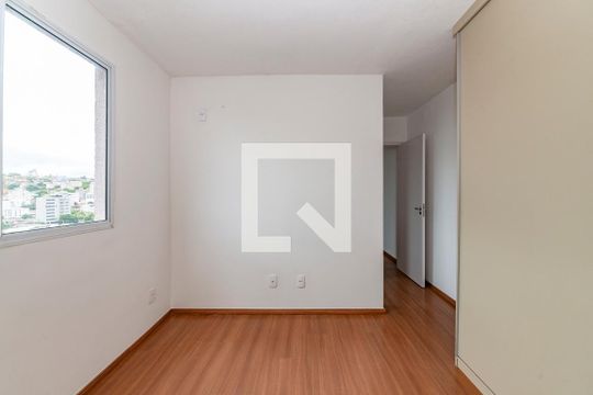 Suíte de apartamento para alugar com 2 quartos, 51m² em Salgado Filho, Belo Horizonte