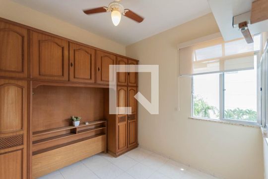 Quarto de apartamento para alugar com 1 quarto, 38m² em Grajaú, Rio de Janeiro