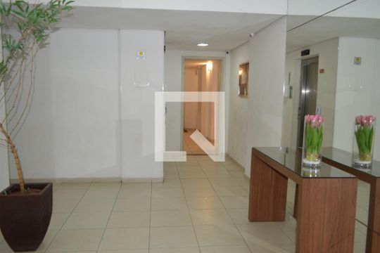 Hall de apartamento à venda com 2 quartos, 54m² em Cambuci, São Paulo