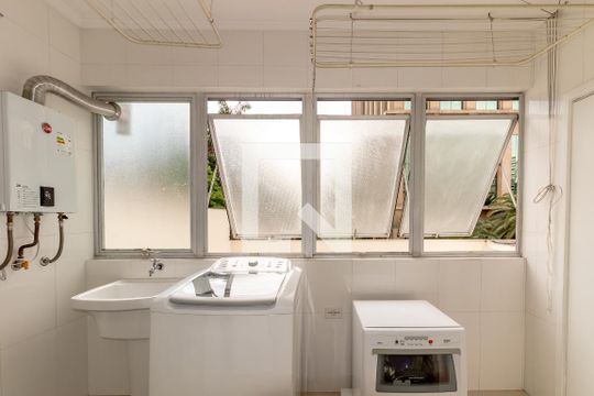 Área de Serviço de apartamento à venda com 3 quartos, 142m² em Itaim Bibi, São Paulo