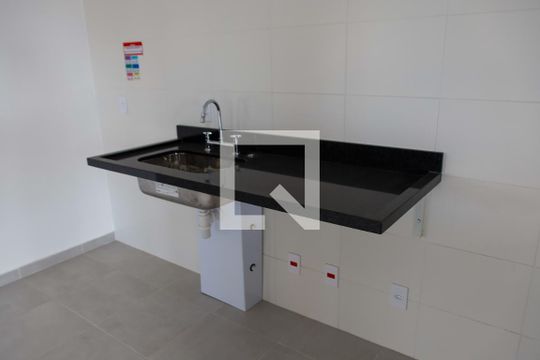 Cozinha de apartamento à venda com 2 quartos, 95m² em Vila Osasco, Osasco