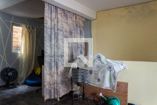 Área de Serviço de casa à venda com 2 quartos, 150m² em Conjunto Habitacional Calux, São Bernardo do Campo
