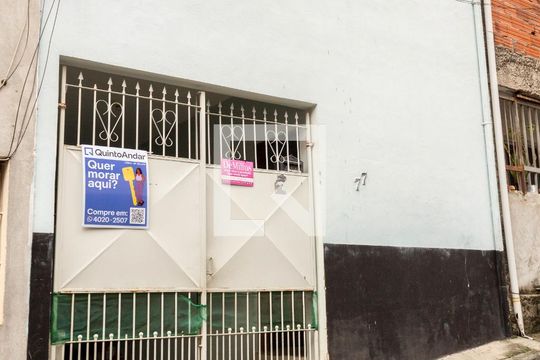 Placa  de casa à venda com 2 quartos, 150m² em Conjunto Habitacional Calux, São Bernardo do Campo