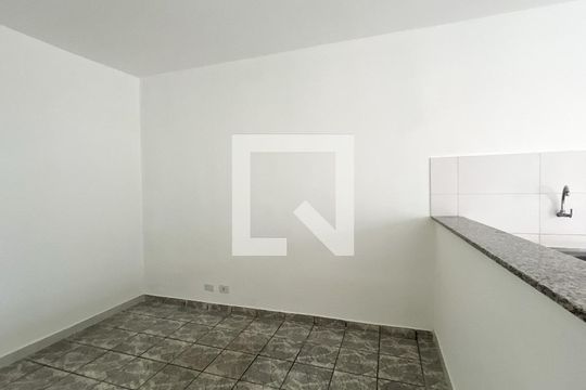 Sala de apartamento para alugar com 1 quarto, 40m² em Nossa Senhora do O, São Paulo