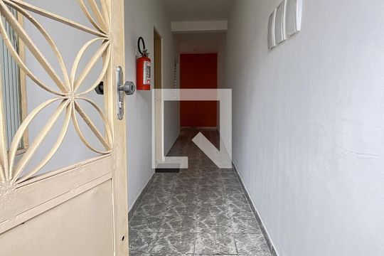 Entrada de apartamento para alugar com 1 quarto, 40m² em Nossa Senhora do O, São Paulo