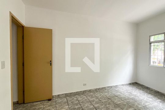 Quarto de apartamento para alugar com 1 quarto, 40m² em Nossa Senhora do O, São Paulo