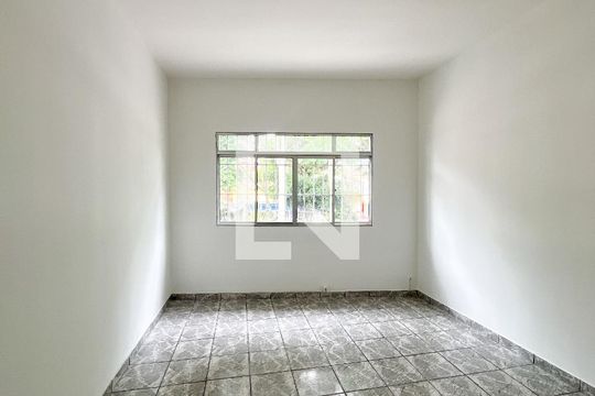 Quarto de apartamento para alugar com 1 quarto, 40m² em Nossa Senhora do O, São Paulo