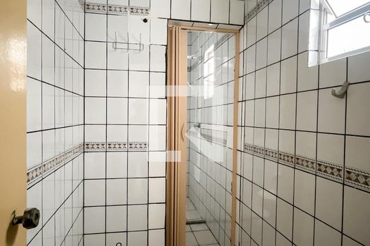 Banheiro de apartamento para alugar com 1 quarto, 40m² em Nossa Senhora do O, São Paulo