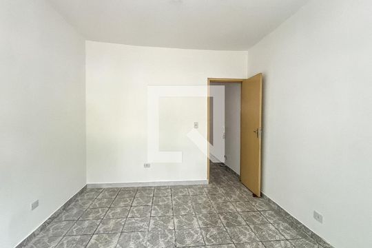 Quarto de apartamento para alugar com 1 quarto, 40m² em Nossa Senhora do O, São Paulo